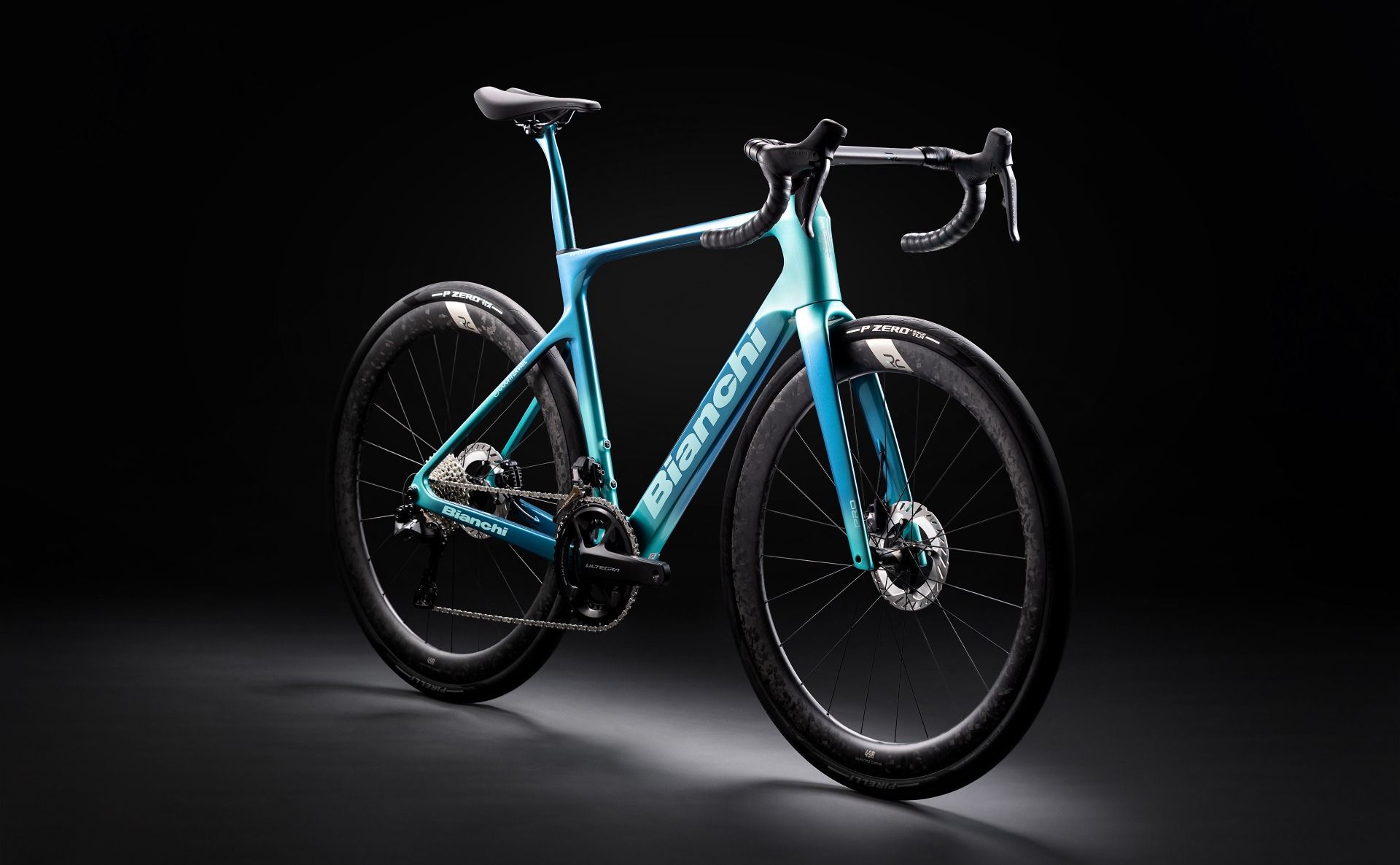 Bianchi Infinito 2026: Keď sa talianska elegancia stretne s „all-road“ revolúciou