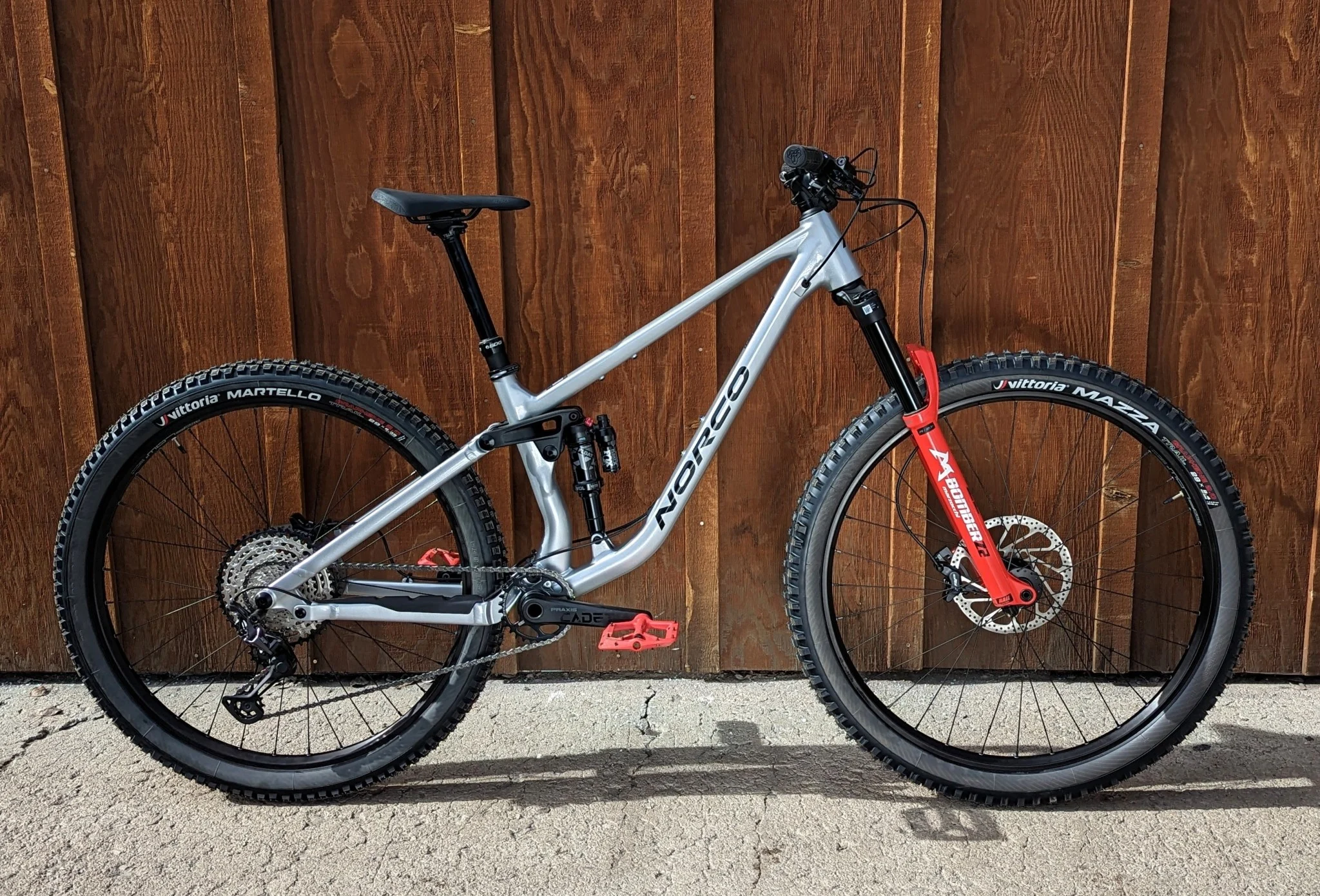 NORCO Fluid FS 2 Strieborný 29