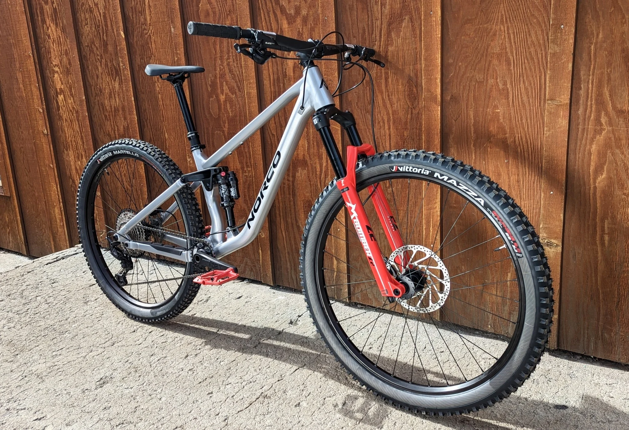 NORCO Fluid FS 2 Strieborný 29