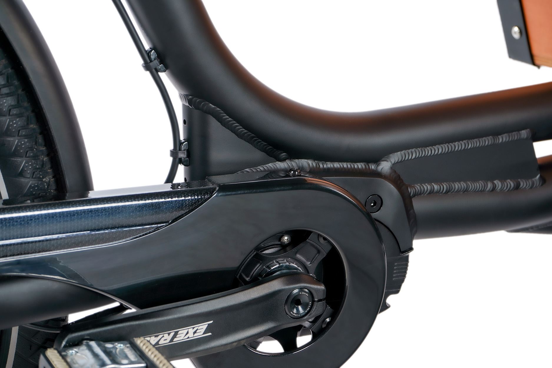 Leader Fox 2024 Cargo e-bike Family One čierny