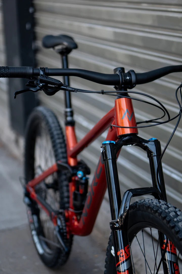 NORCO Sight A2 SRAM oranžový 29